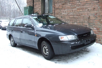 2001 Toyota Caldina Van