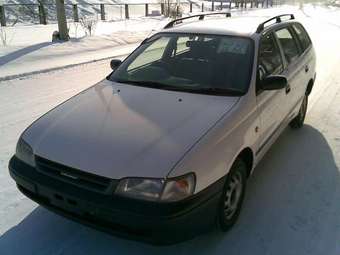 Toyota Caldina Van