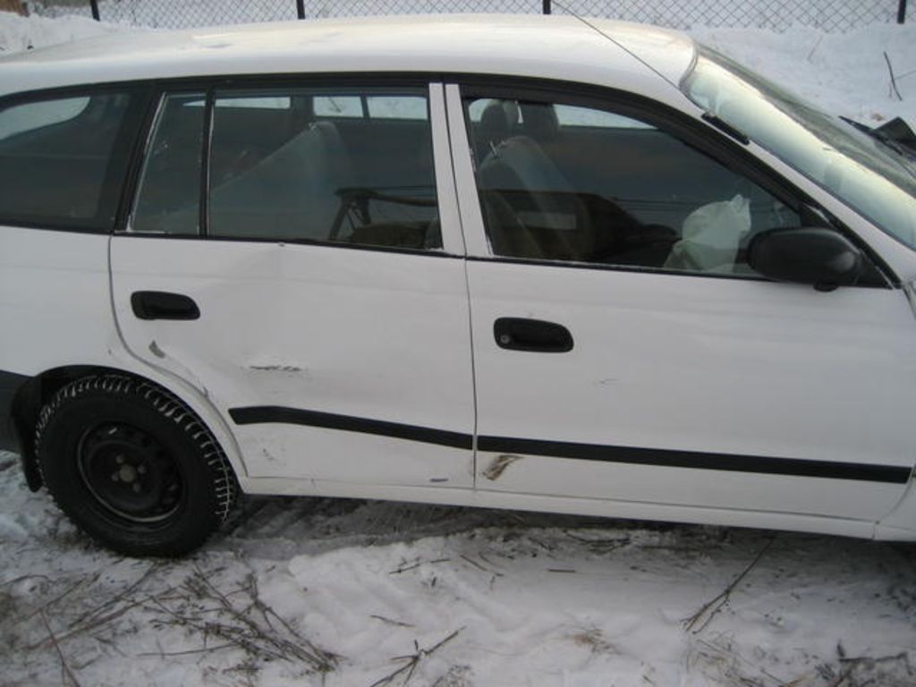 2001 Toyota Caldina Van