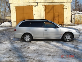 Caldina Van