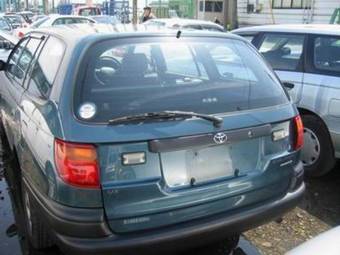 Toyota Caldina Van