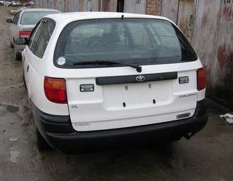 Caldina Van