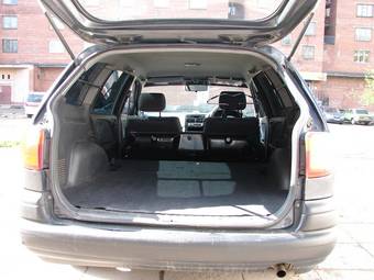 2002 Toyota Caldina Van Pics