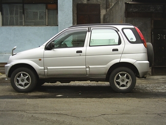 1999 Toyota Cami