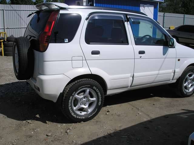 1999 Toyota Cami