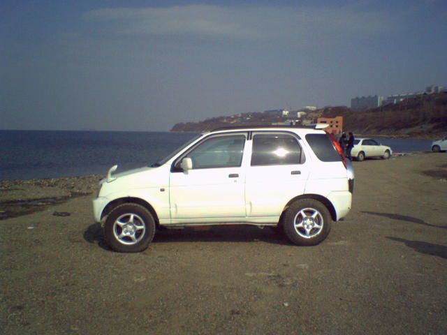 1999 Toyota Cami