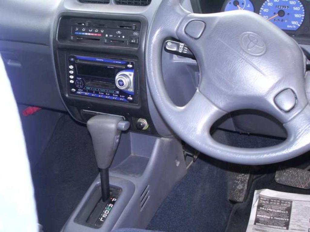 1999 Toyota Cami