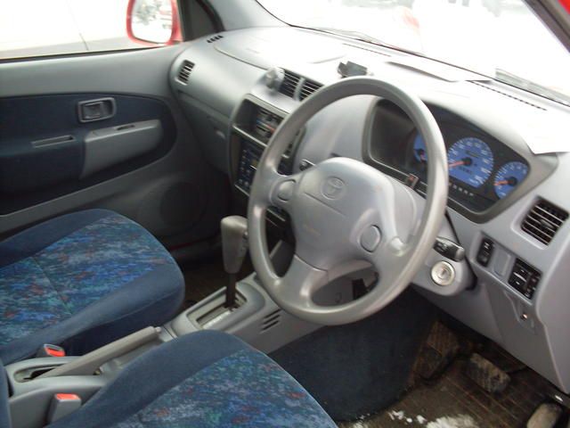 1999 Toyota Cami