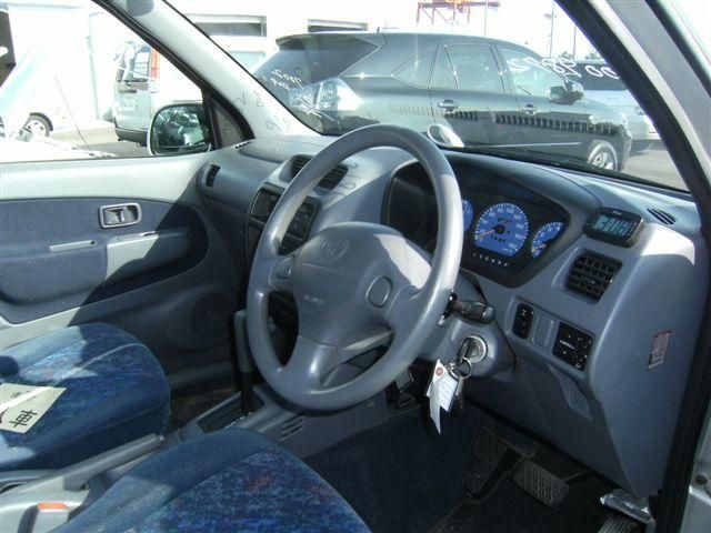 1999 Toyota Cami