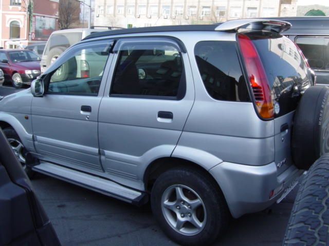 1999 Toyota Cami