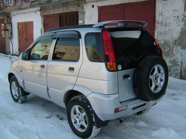 1999 Toyota Cami