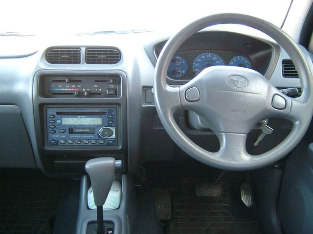 1999 Toyota Cami