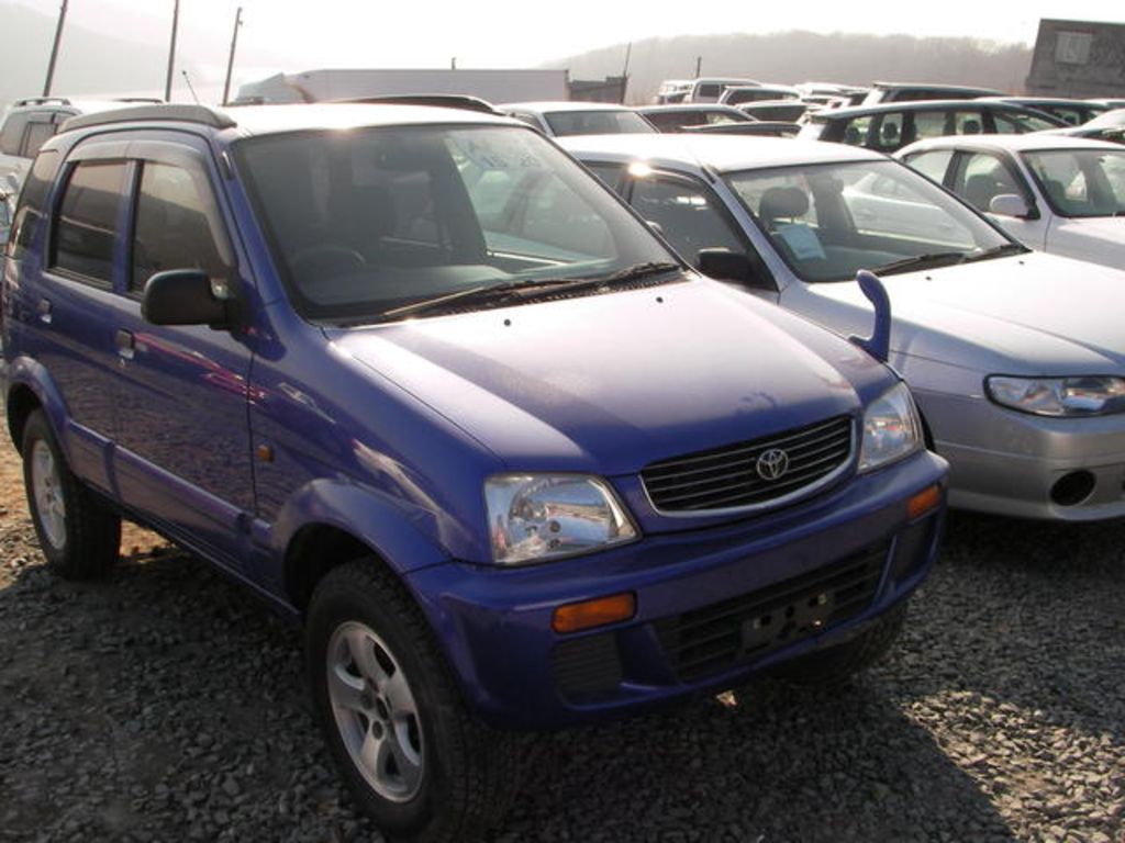 1999 Toyota Cami