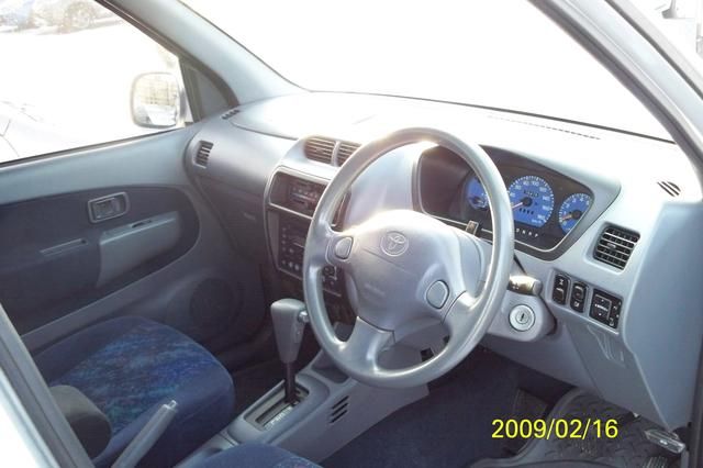 1999 Toyota Cami