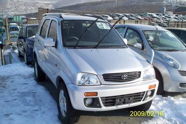 1999 Toyota Cami