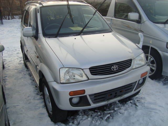 1999 Toyota Cami