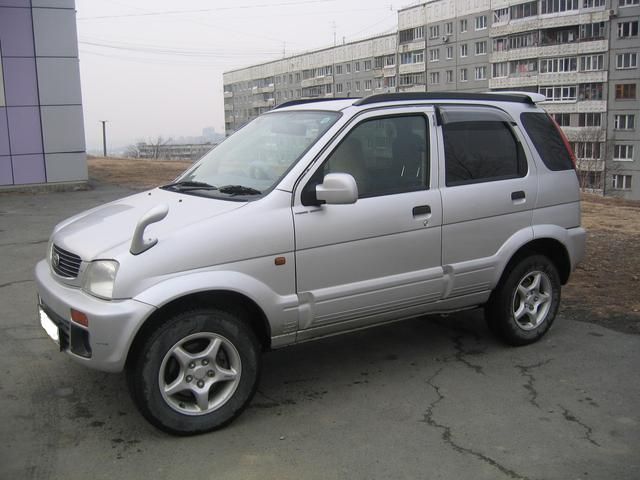 1999 Toyota Cami