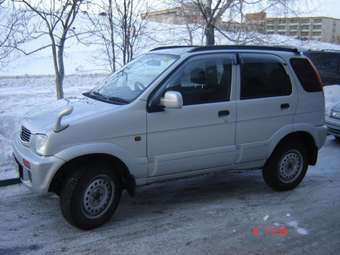 1999 Toyota Cami