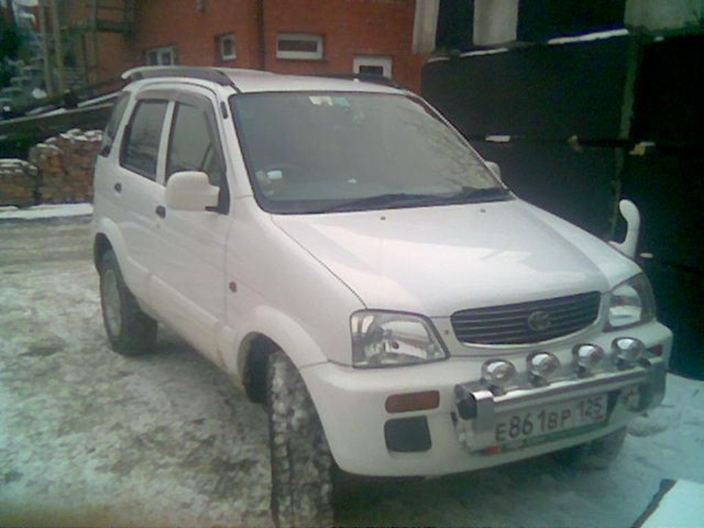 1999 Toyota Cami