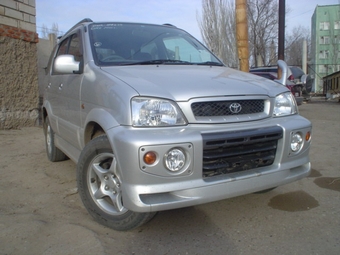 2000 Toyota Cami