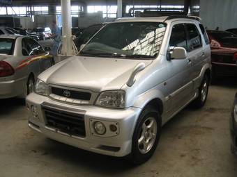 2000 Toyota Cami