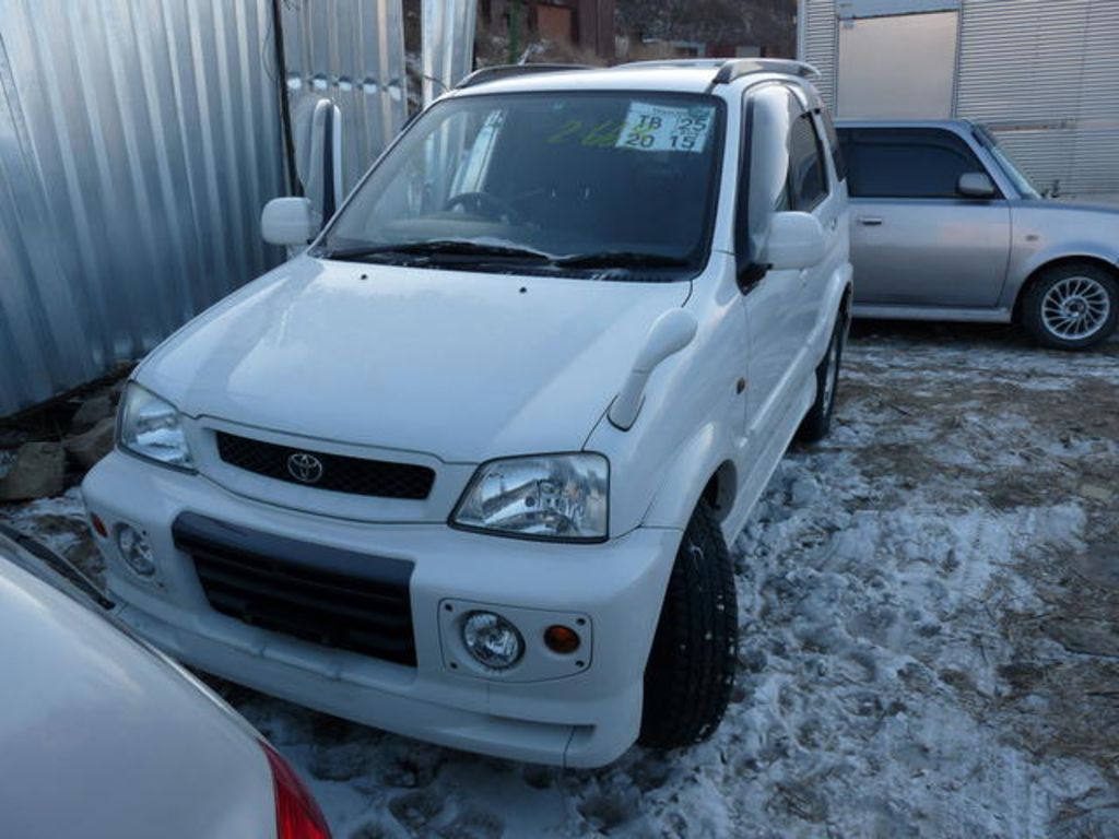 2000 Toyota Cami