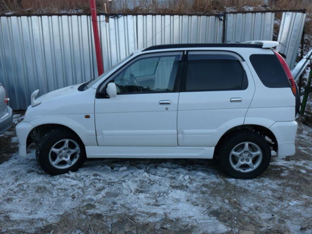 2000 Toyota Cami