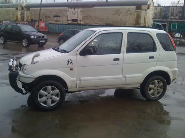 2000 Toyota Cami