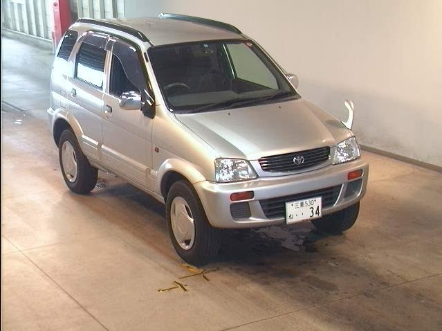 2000 Toyota Cami Photos