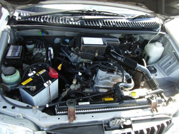 2000 Toyota Cami Photos