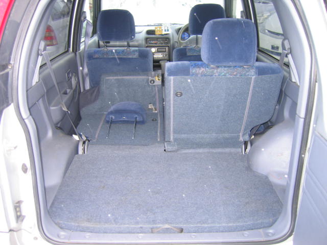 2000 Toyota Cami Pictures