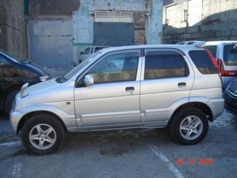 2000 Toyota Cami Pics