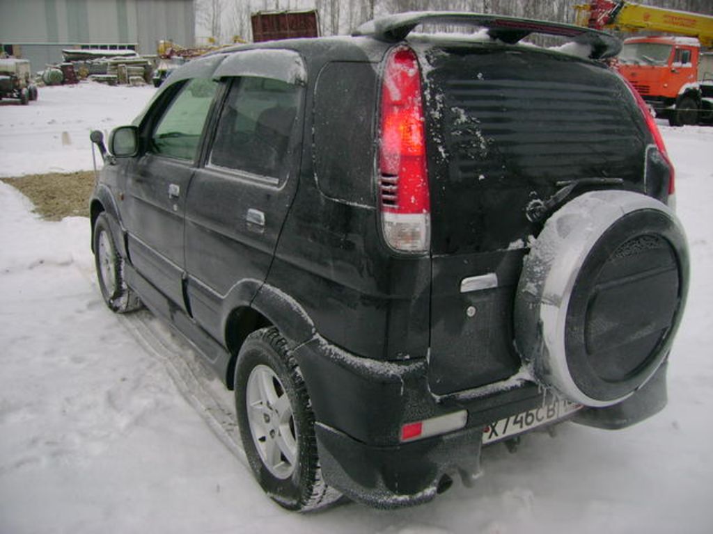 2001 Toyota Cami