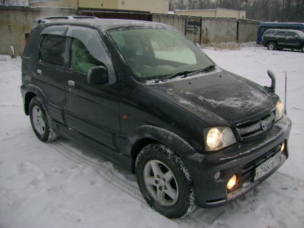 2001 Toyota Cami