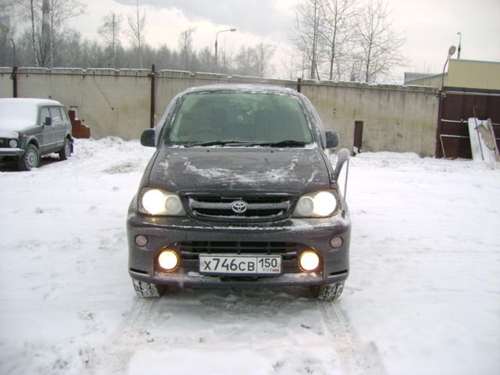 2001 Toyota Cami