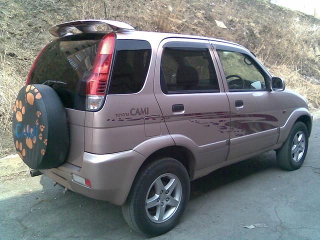 2001 Toyota Cami