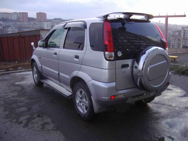 2001 Toyota Cami