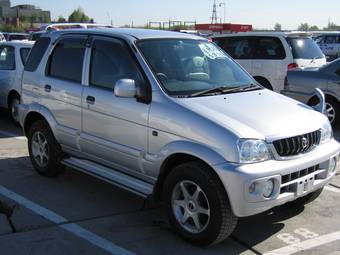 2001 Toyota Cami Photos