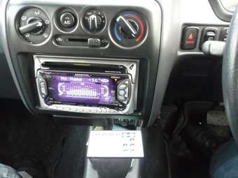 2001 Toyota Cami Photos