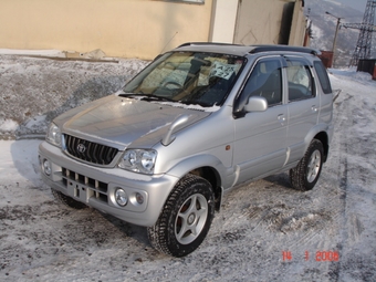 2002 Toyota Cami