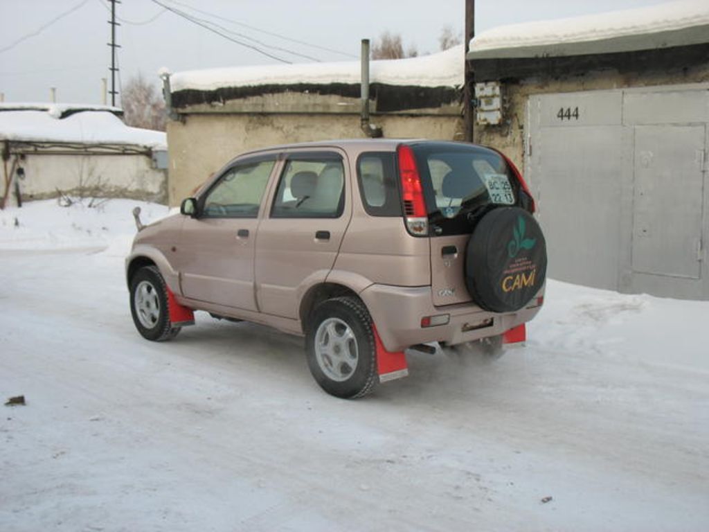 2002 Toyota Cami