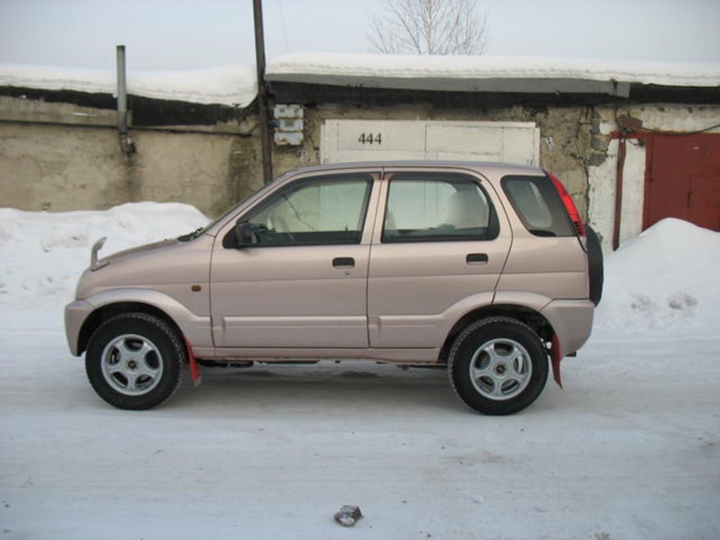 2002 Toyota Cami