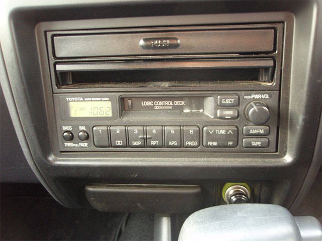 2002 Toyota Cami