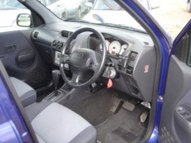 2002 Toyota Cami
