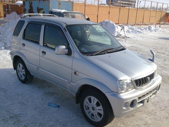 2002 Toyota Cami