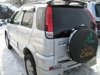 2002 Toyota Cami Pictures
