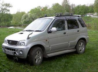 2002 Toyota Cami Images