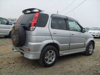 2002 Toyota Cami Photos