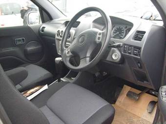 2002 Toyota Cami Images