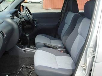 2002 Toyota Cami Pictures
